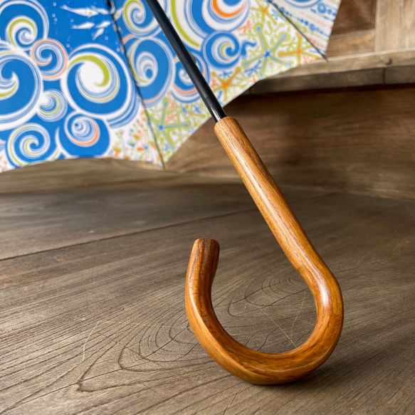 【あおぞら】雨の日が楽しみになる傘◆手染め手組み、世界にひとつだけの傘 3枚目の画像