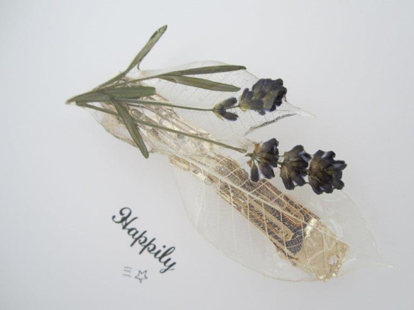 【SALE】葉っぱとラベンダーのバレッタ 3枚目の画像