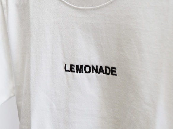 ２色展開 LEMONADE Tシャツ 8枚目の画像