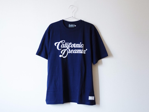 Tシャツ California Dreamin' （ネイビー） 1枚目の画像