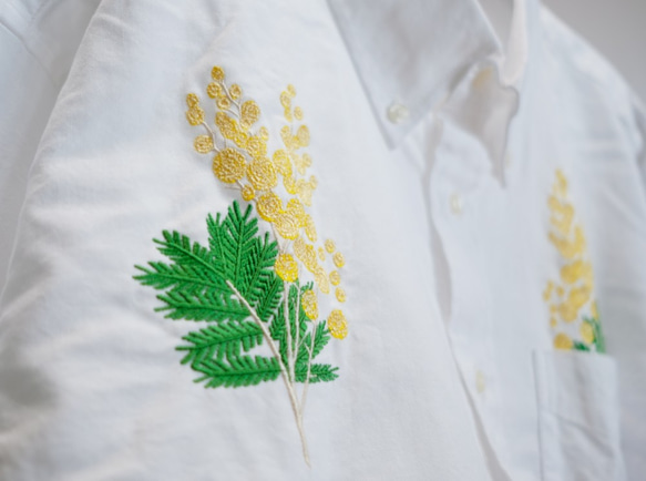 ミモザ刺繍 オックスフォード ボタンダウンシャツ （ホワイト・カラー刺繍） 3枚目の画像