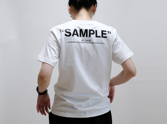 ３色展開 Tシャツ SAMPLE 1枚目の画像