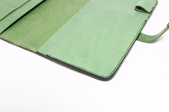 JAPAN LANSUI DESIGN 名入れ対応 ヌメ革手作り手縫い ノートカバー A5サイズ対応 4枚目の画像