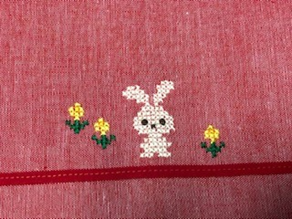 取っ手付き巾着・二本紐＊クロスステッチ刺繍：うさぎとお花／＊お受験・入園入学・通園通学＊ 4枚目の画像