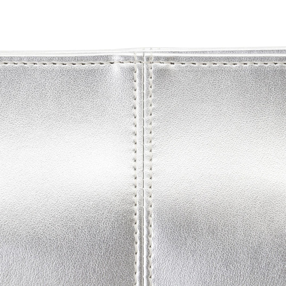 【日本製造】“不肩膀酸痛”超輕約360克優質PU皮革A4文件兼容手提袋銀色金屬色 第3張的照片