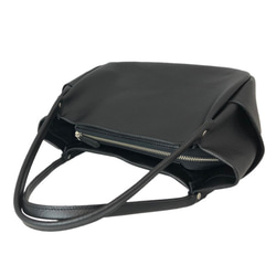 日本製造：全牛皮真皮手提包，頂部拉鍊，輕便，真皮收縮皮手提包，黑色 第3張的照片