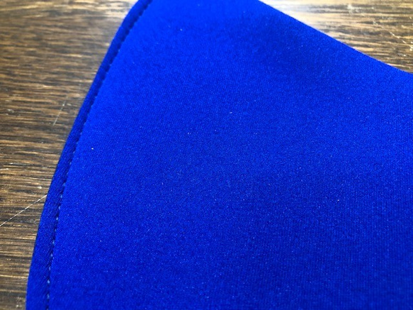 立体マスク 水洗いできるウエットスーツ素材の立体マスク 厚み2mm 繰り返し使える　洗えるマスク Mサイズ ブルー 3枚目の画像