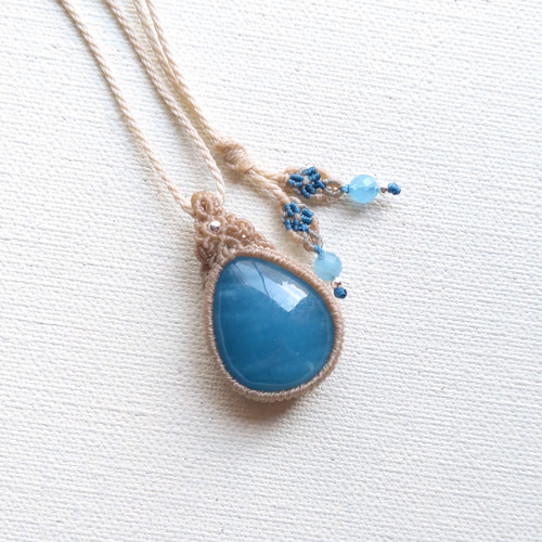 ディープブルー アクアマリン マクラメネックレス