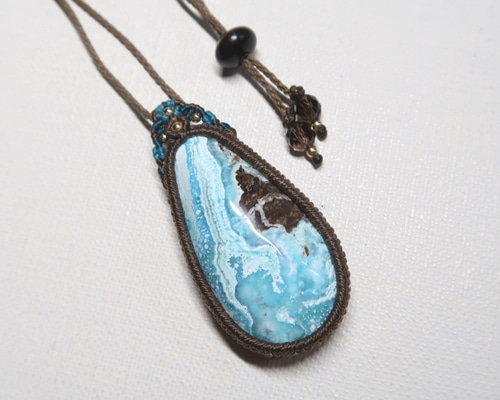 ヘミモルファイト・マクラメペンダントjldr ネックレス・ペンダント