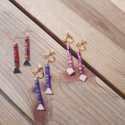 革とアジアンビーズのイヤリング ピンク (ピアス、樹脂ピアス変更可) 2枚目の画像