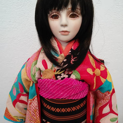 創作ビスクドール人形　アンティーク花柄の着物の 女の子パート2 1枚目の画像