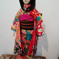 創作ビスクドール人形　アンティーク花柄の着物の 女の子パート2 4枚目の画像