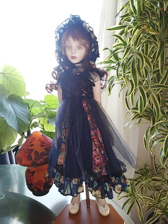 創作球体関節ビスクドール人形　紺色のドレスの女の子 8枚目の画像
