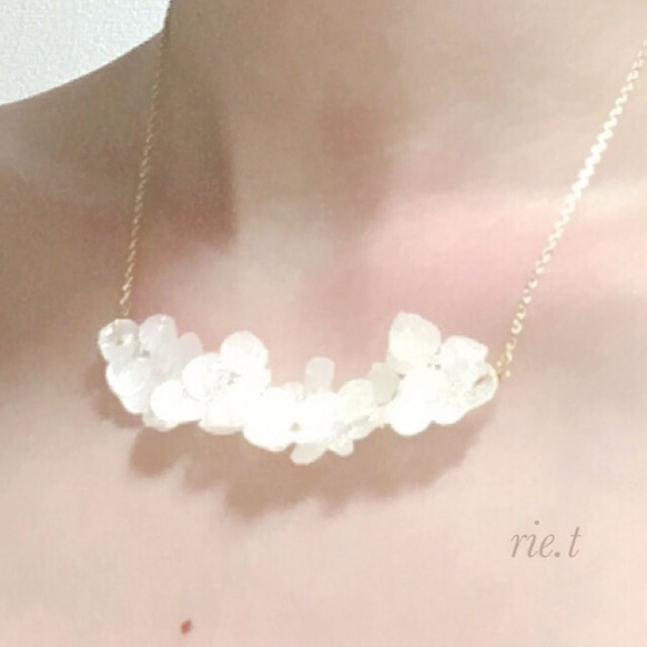再販5【rie.t】紫陽花のネックレス♡グレージュ 4枚目の画像
