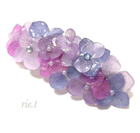 再販18【rie.t】本物の紫陽花 バレッタ　サイズ変更可能 1枚目の画像