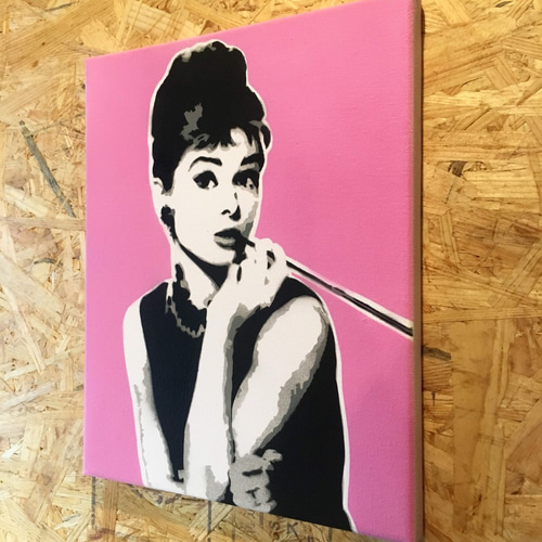 オードリーペップバーン　絵画 楽天市場】＜期間中ポイント10倍＞アートパネル 60×80 水晶絵