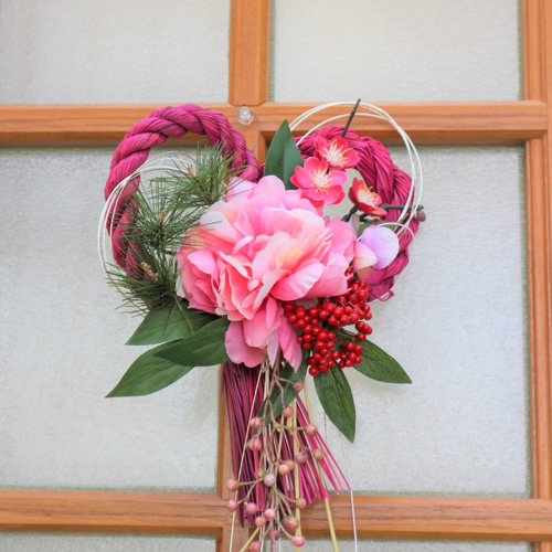 ハート♥型のアートフラワーお正月飾り・しめ縄 しめ縄・しめ飾り