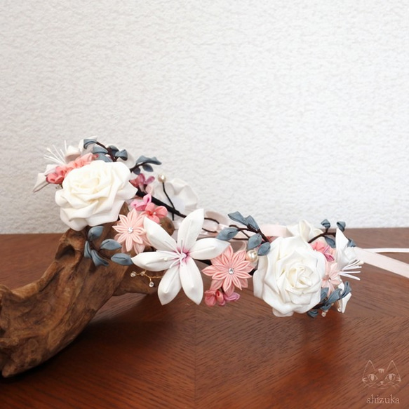 薔薇・百合・ダリアの花冠❖ホワイト＆ピンク つまみ細工の髪飾り