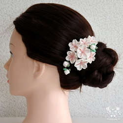 姫桜の舞✿コーム　«愛桜»　つまみ細工　髪飾り　お花見・卒業式・お呼ばれ・着物 4枚目の画像