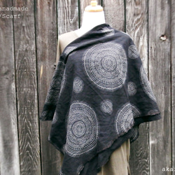 タイ染め木綿布の大判ストール手縫い仕上げ⦿曼陀羅Black 2枚目の画像