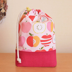 《給食袋》 ピンクのリンゴ 通園通学準備 【再販】 1枚目の画像