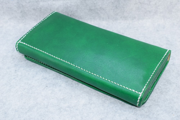 本革：緑の長財布：手縫い：手染め 2枚目の画像
