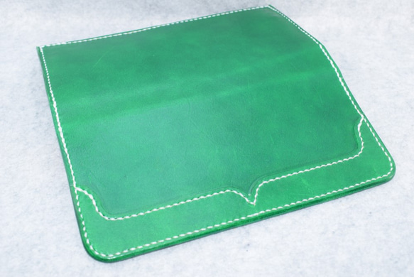 本革：緑の長財布：手縫い：手染め 8枚目の画像