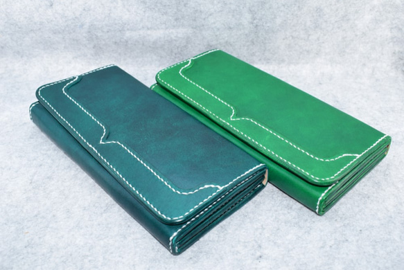 本革：緑の長財布：手縫い：手染め 9枚目の画像