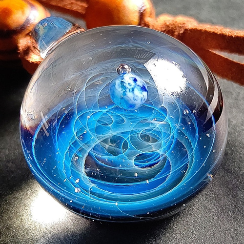 楽天市場】宇宙うさぎのペンダント glabbit 宇宙ガラス うさぎ