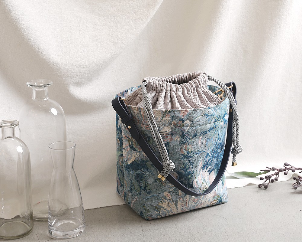 モネの習作2WAYバケットバッグ