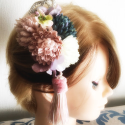 マムとタッセルの髪飾り【造花ヘッドドレス】ウェディング・成人式などの着物に！ 2枚目の画像