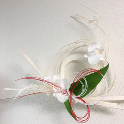 胡蝶蘭のホワイトしめ飾り【プリザ＋ドライ＋造花】お正月に！ 1枚目の画像