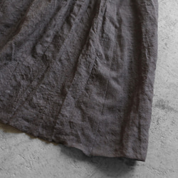 可洗的羊毛長裙（炭棕色）[女士們] 第7張的照片