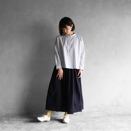 コードレーンワイドブラウス（トップ糸グレーストライプ