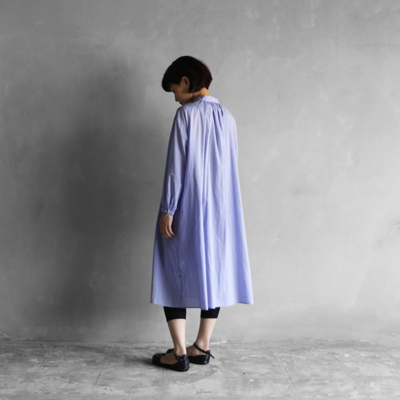 光滑的棉質連衣裙寬（藍色）[女士] 第5張的照片
