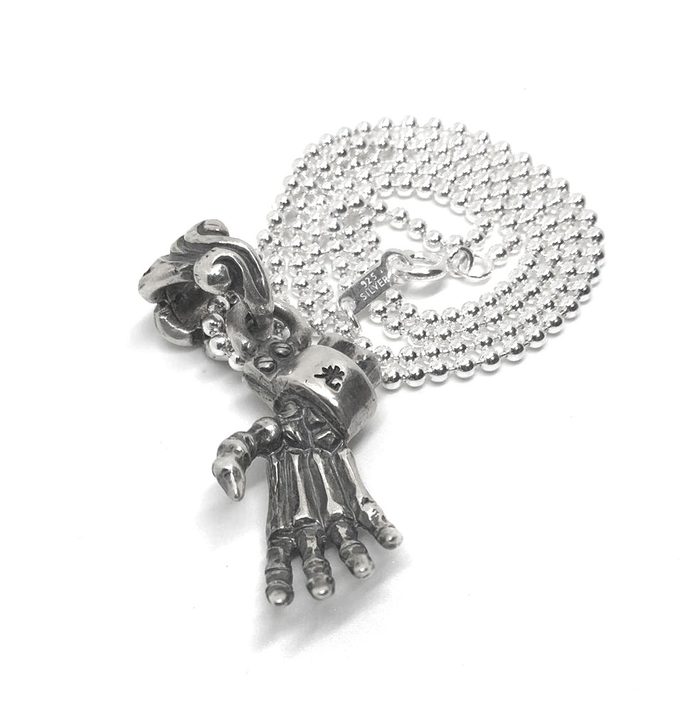 SOLID DESIGN SD-158R ライトハンドスカルシルバーペンダント