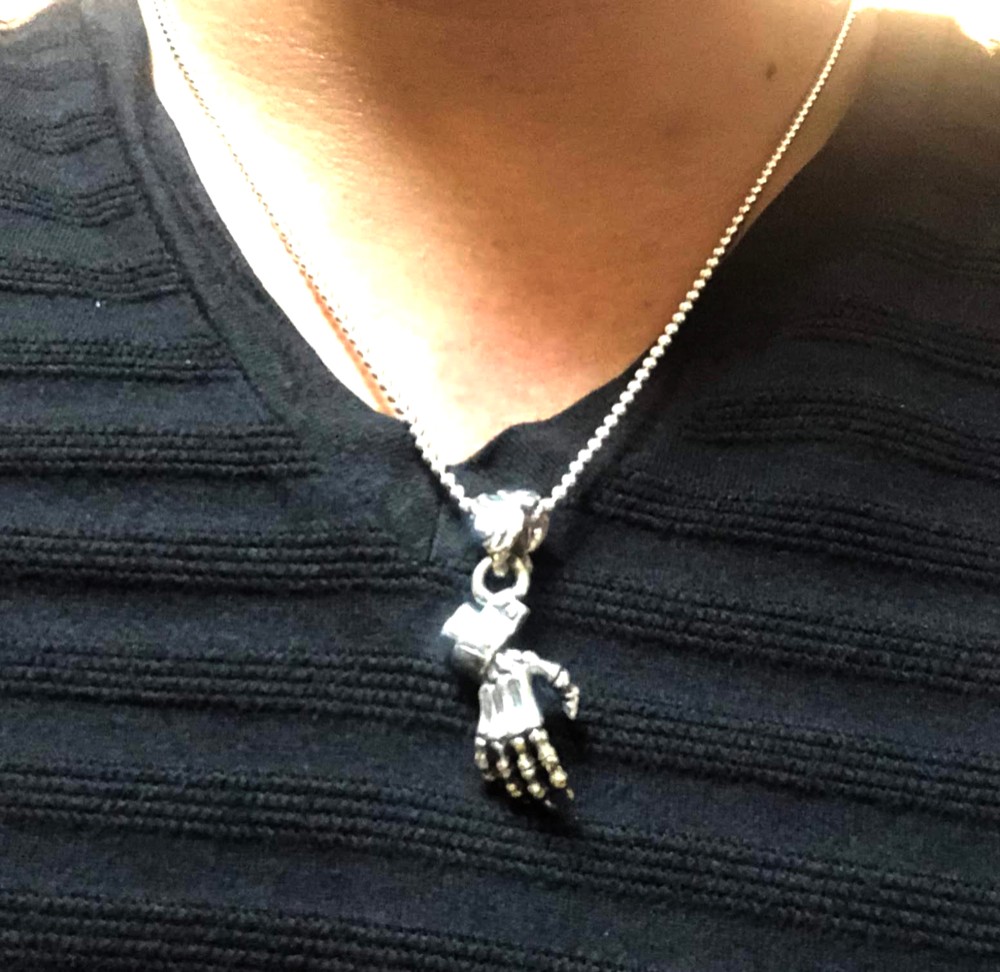 SOLID DESIGN SD-158R ライトハンドスカルシルバーペンダント