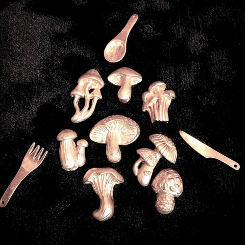 SOLID DESIGN SDr-247 【立体ピンズ】 キノコ図鑑シリーズ Mushroom