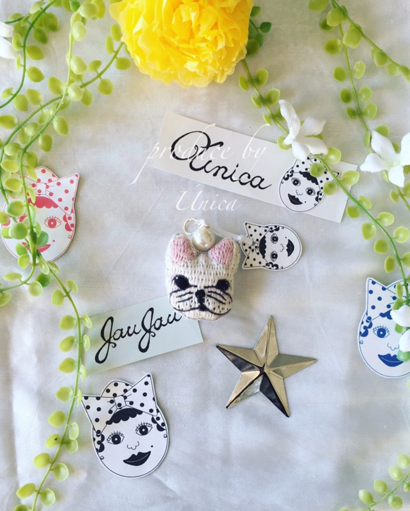 フレンチブルの刺繍パールピアス≪Pierced earrings［jaujau］P-0003≫ 1枚目の画像