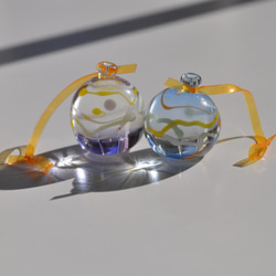 ガラスのヨーヨー　２コセット（うす紫＆空色） 2枚目の画像