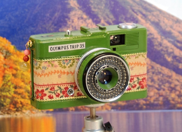 35mmフイルムカメラ オリンパストリップ35 ミドリ色です