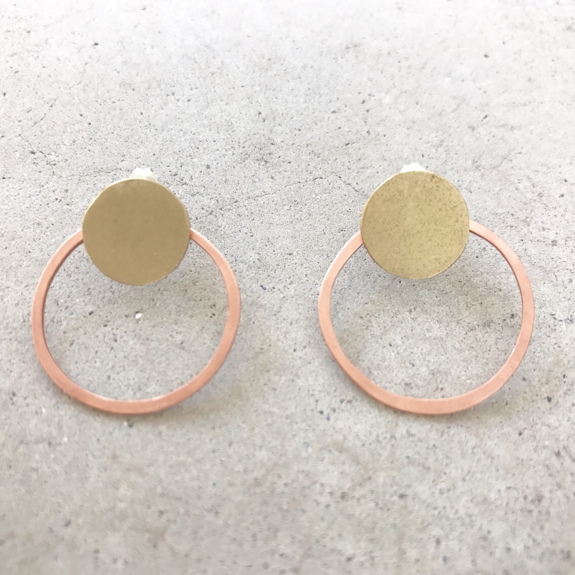 sukashiピアス【まる3ita】