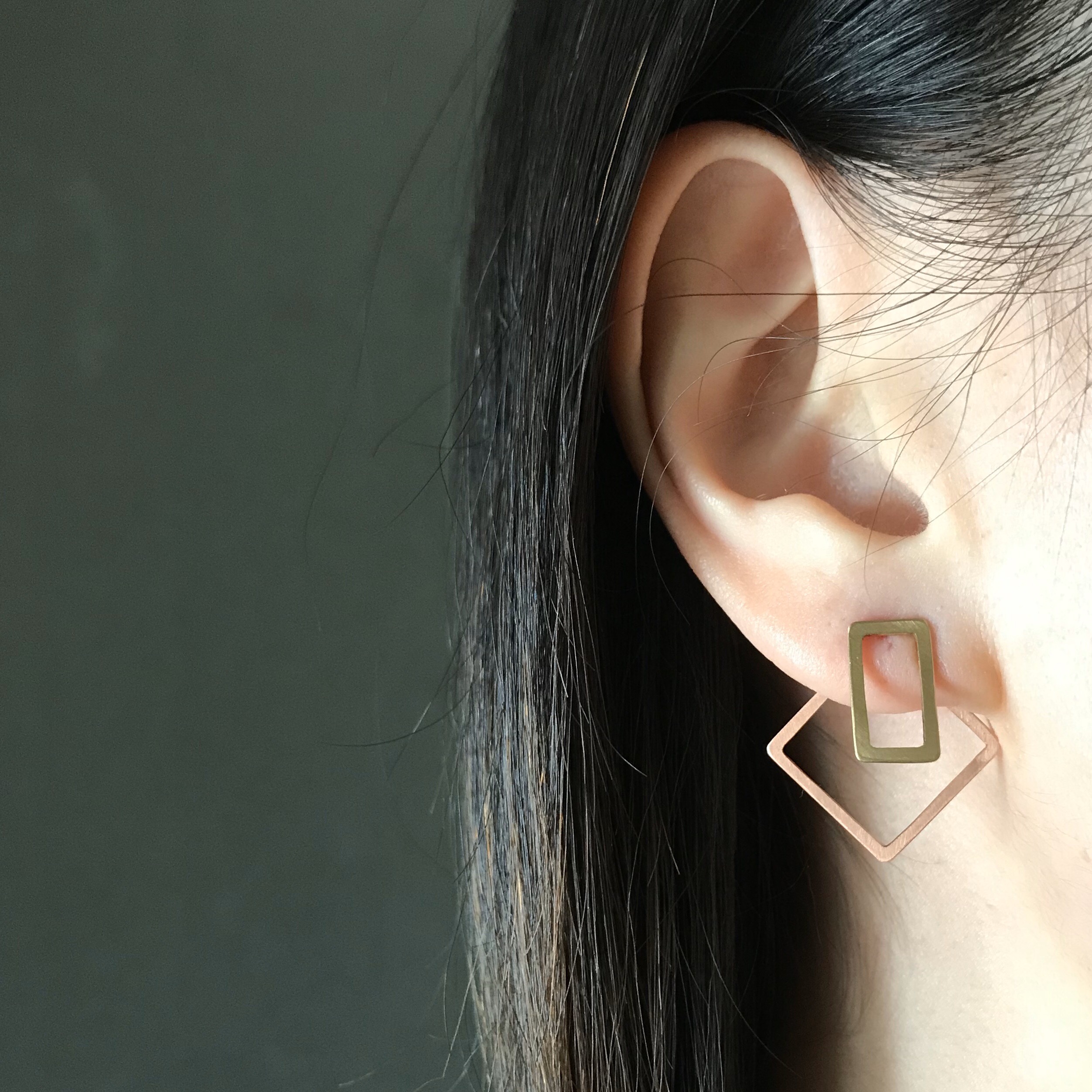 sukashiピアス【しかく1】