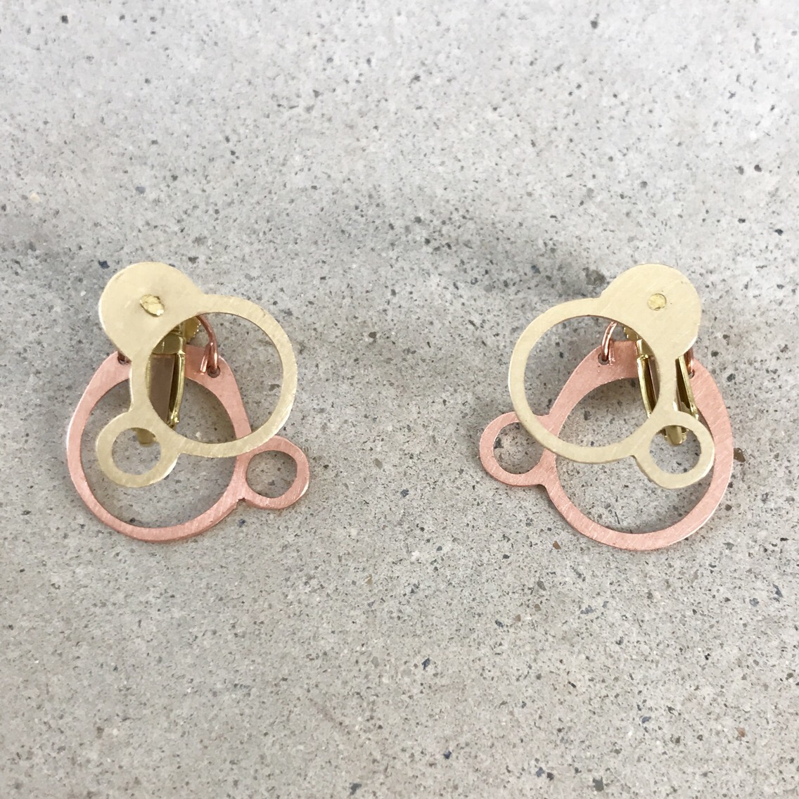 sukashiイヤリング【まる4】