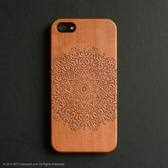 天然木の木彫り iPhone 11 / 11Pro iPhone全機種対応 スマホケース　007　 2枚目の画像