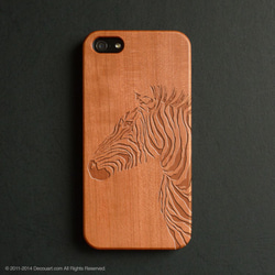 天然木の木彫り iPhone 11 / 11Pro iPhone全機種対応 スマホケース  025 1枚目の画像
