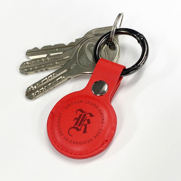 AirTag鑰匙圈保護套鑰匙扣⭐︎首字母/可以插入字符⭐︎3種顏色可供選擇棕色 第9張的照片