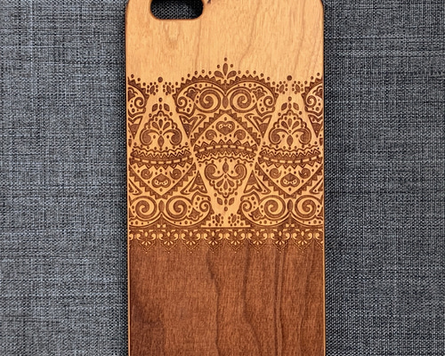 ☆SALE☆ 天然木の木彫り iPhone 6 Plus スマホケース カバー