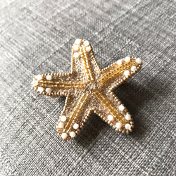 オートクチュール刺繍ブローチ Starfish 2枚目の画像