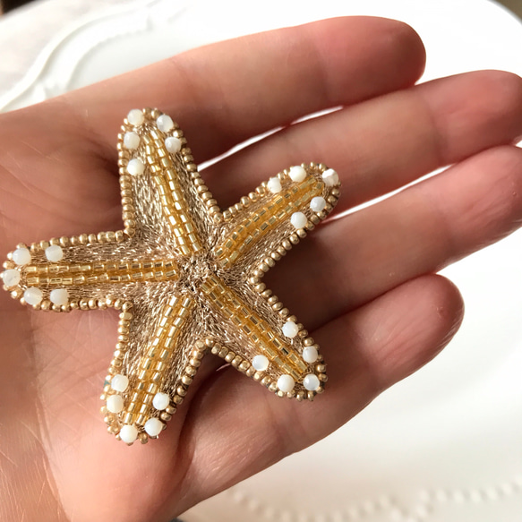 オートクチュール刺繍ブローチ Starfish 4枚目の画像
